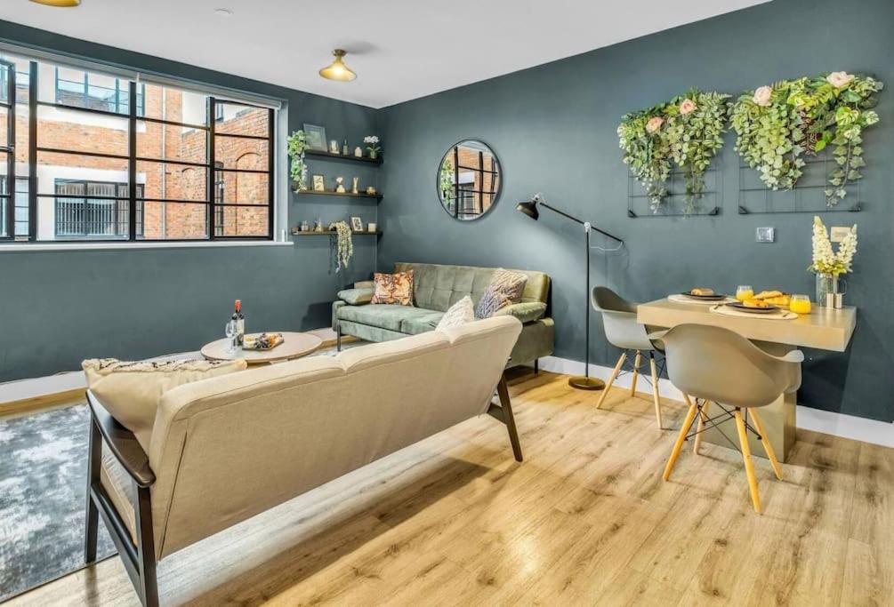 Giant Savings On Long Stays B1 Living, Enquire Now Birmingham Exteriér fotografie